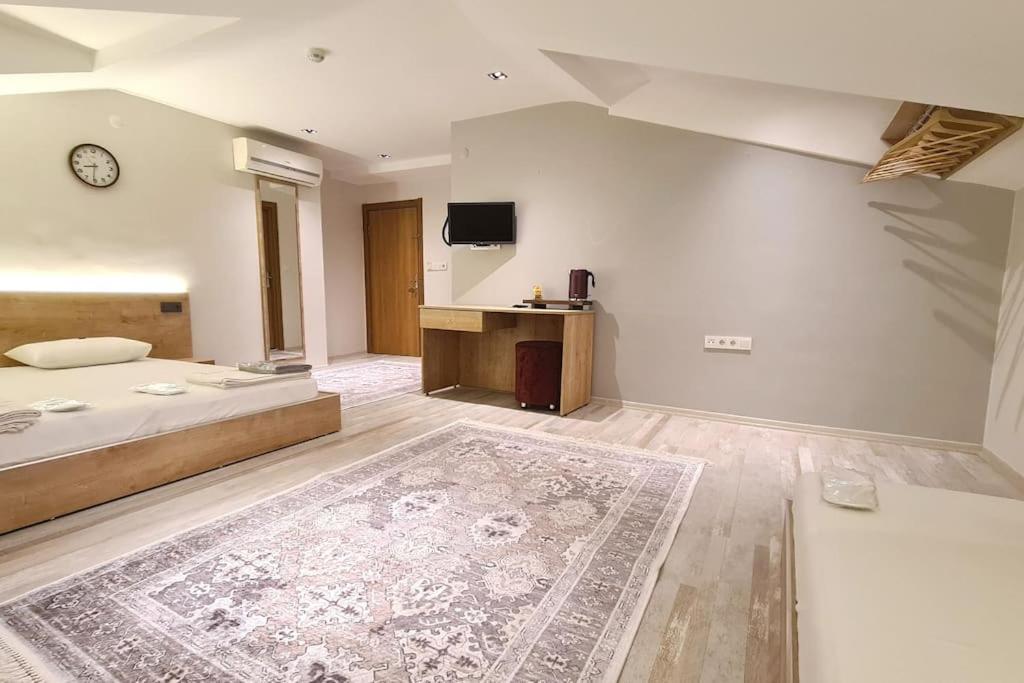 Social House Mil Hotel Istanbul Exterior photo